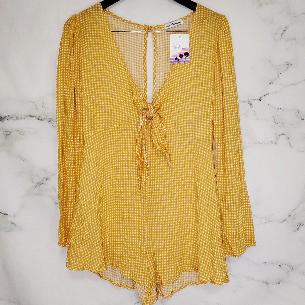 Sale 4/$30 Dainty Hooligan Romper NWT Size Small